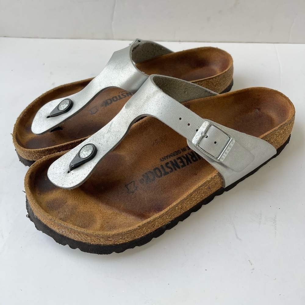 BIRKENSTOCK Gizeh Birko-Flor Silver Thong Sandals US 6 EU 37 - Picture 2 of 9